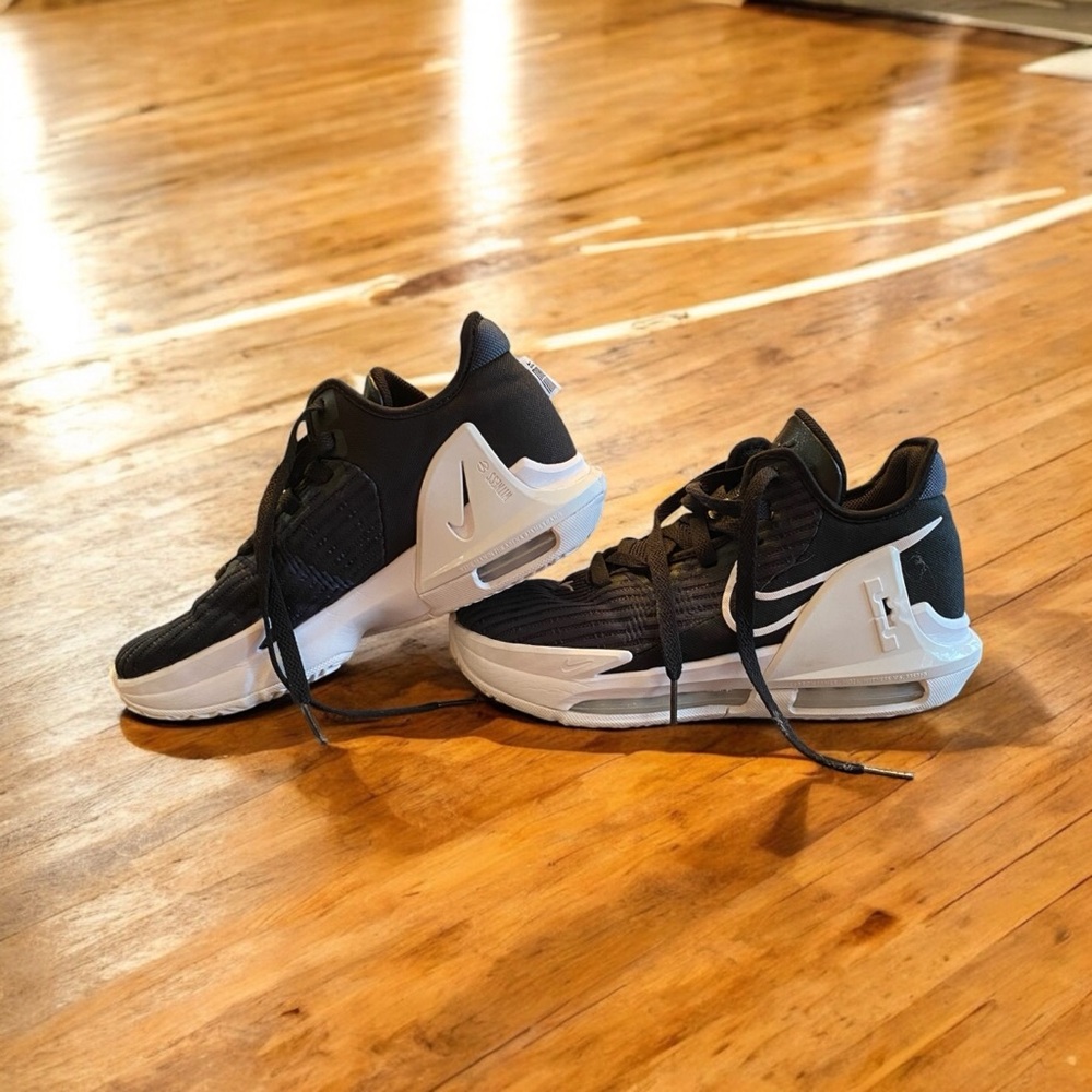 🔥 Nike LeBron Witness 6 Basketball Shoes - Worn Only Once! 🔥 - Picture 1 of 9